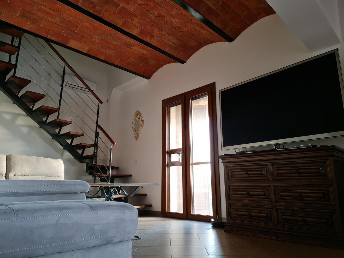 Il Panorama Apartment Montescudaio Ngoại thất bức ảnh